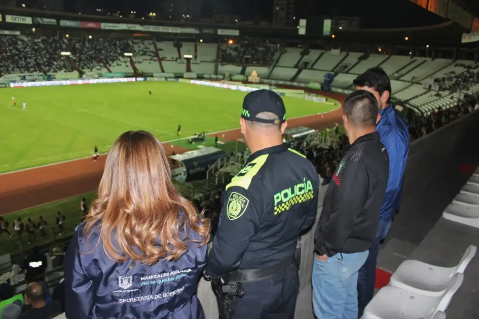 200 policías velarán por la seguridad en el partido Once Caldas - Millonarios