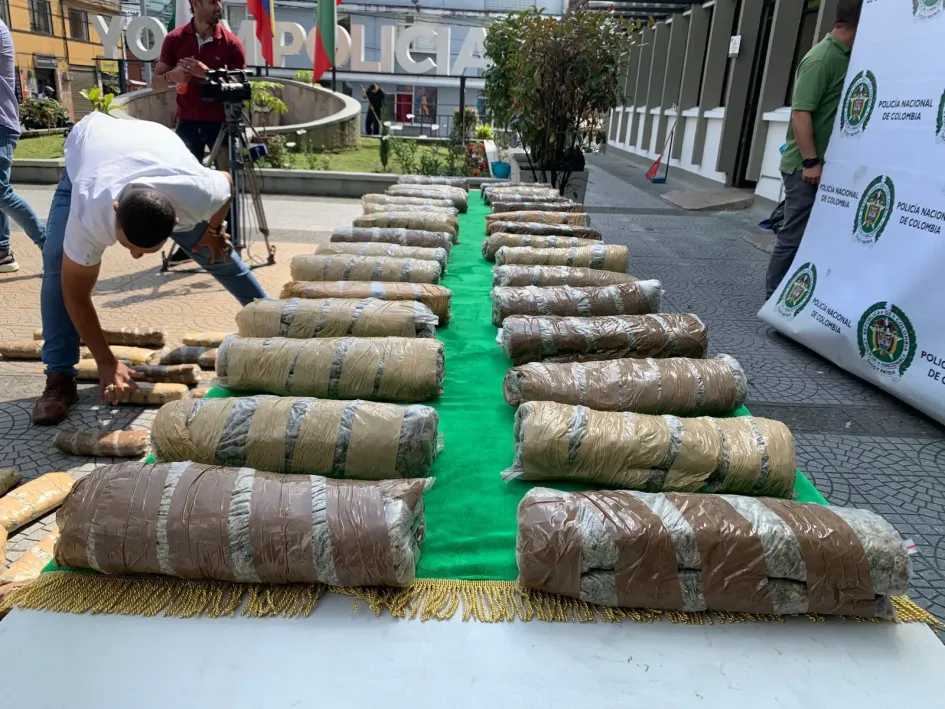 Marihuana incautada en la vía a Cambía