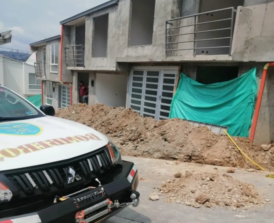 En este sector del conjunto Mirador de Las Lomas se presentó la fuga. 