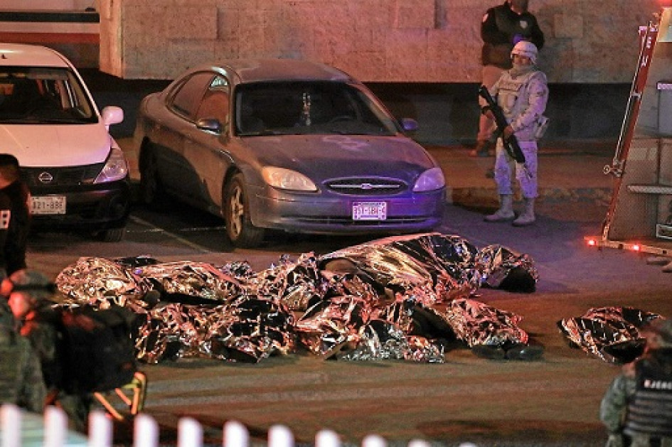 39 migrantes perecieron en la conflagración en la estación del Instituto Nacional de Migración de Ciudad Juárez, en la frontera norte de México.