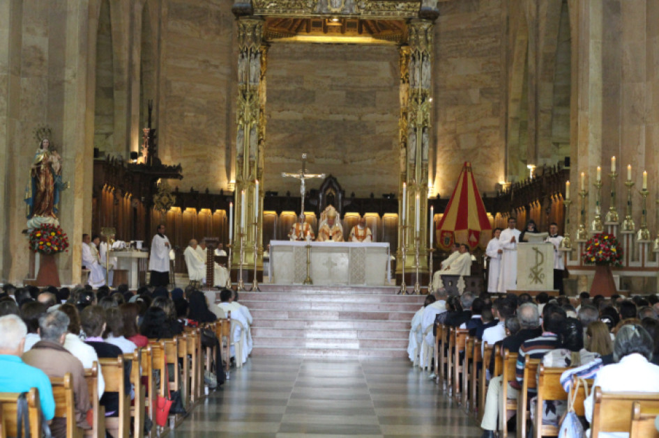 Ayer se realizó la Misa Crismal con la asistencia de los sacerdotes de la Arquidiócesis. Fue presidida por el arzobispo de Manizales, monseñor José Miguel Gómez, previo al inicio de la Semana Santa.