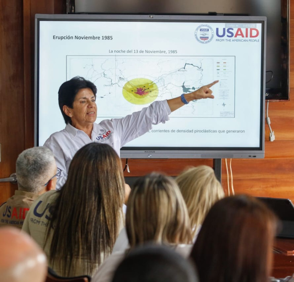 Martha Calvache se dejó ver en días pasados por la Gobernación de Caldas y por la Alcaldía brindando soporte técnico.