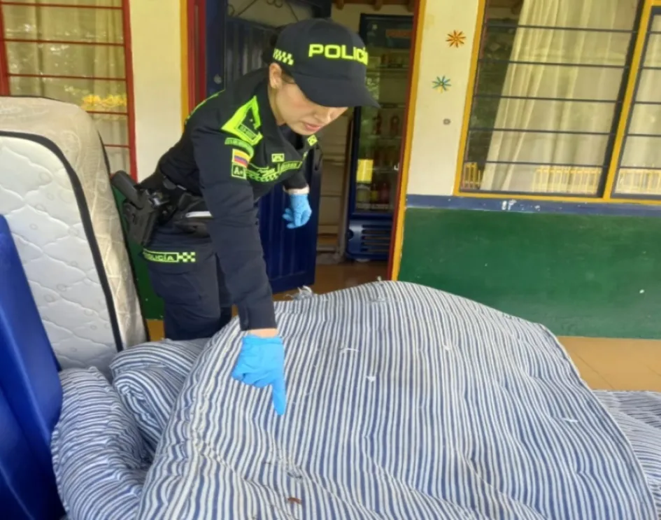 Colchones en mal estado.