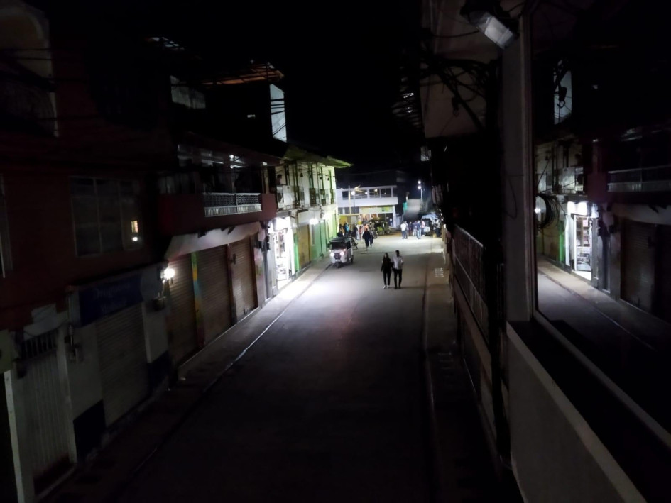 En este sector comercial en el centro de Marquetalia asesinaron anoche a Gerardo Herrera.