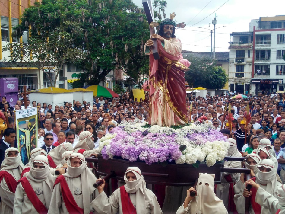 Viacrucis en Riosucio (Caldas).