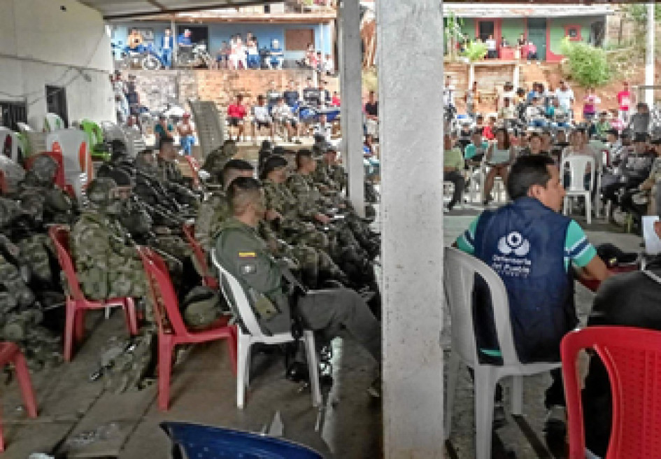 Foto | Defensoría del Pueblo | LA PATRIA La mediación de la Defensoría del Pueblo permitió la liberación de los uniformados pasadas las 6:30 de la tarde.