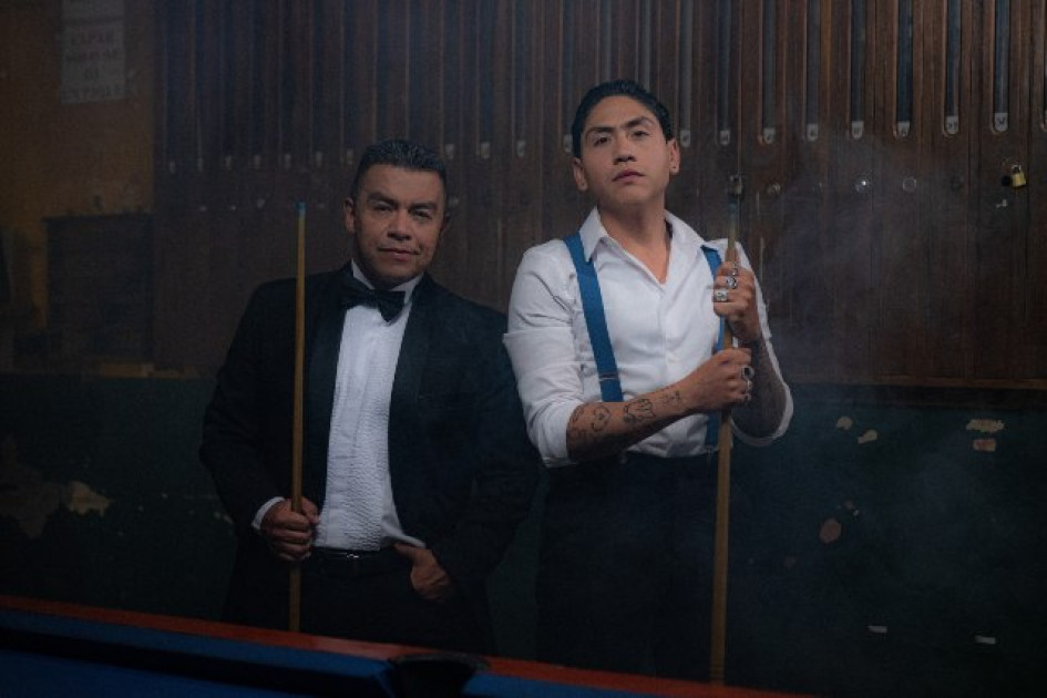 Luisito Muñoz y Ángel en la grabación de la canción Entre Copa y Copa.