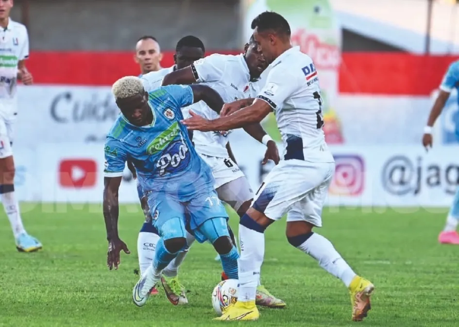 Marlon Piedrahíta se destacó por la banda derecha en el Once Caldas.