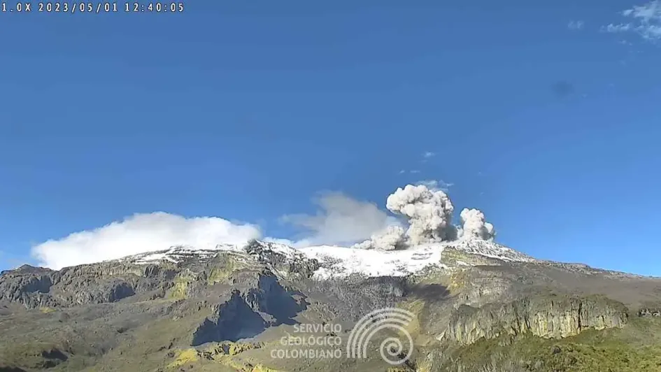 Vista del volcán Nevado del Ruiz en este comienzo de mes. 