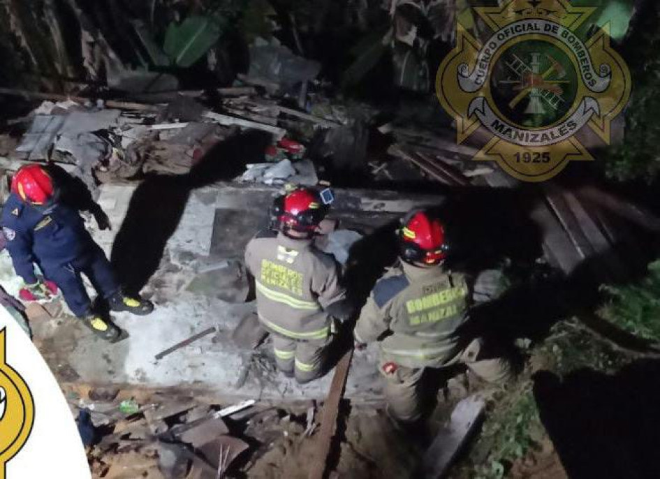 El evento ocurrió sobre las 8 de la noche de este martes. Según el reporte del Cuerpo Oficial de Bomberos de Manizales, no hubo personas heridas ni atrapadas.