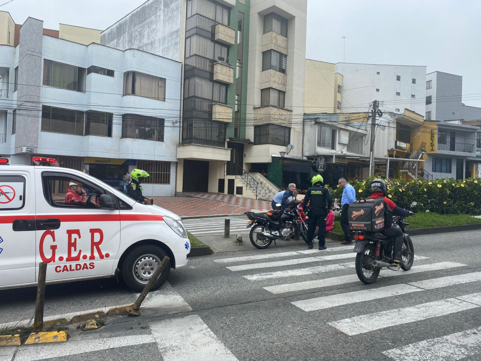El accidente ocurrió al frente de la sede de la Cruz Roja.