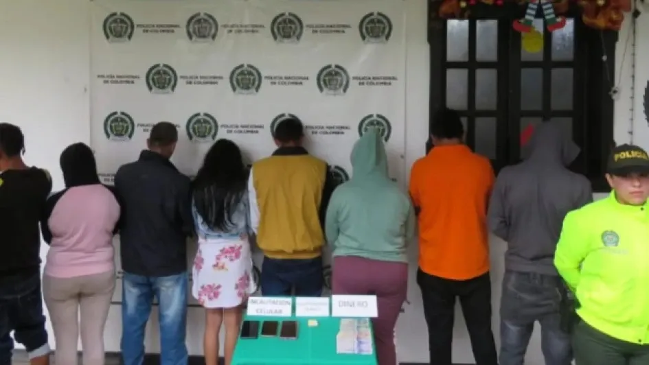 De la banda harían parte además alias Lina, Rubén, Cachaza, Queso, Cami y Miguel.