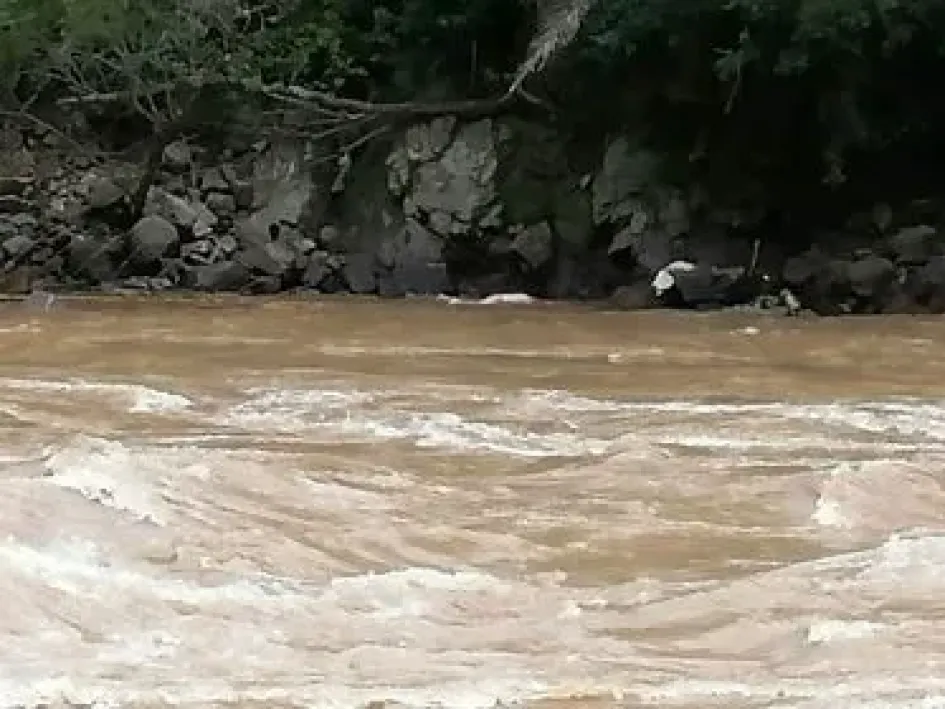 Hallan cadáver de una mujer en el río Cauca, por la Felisa