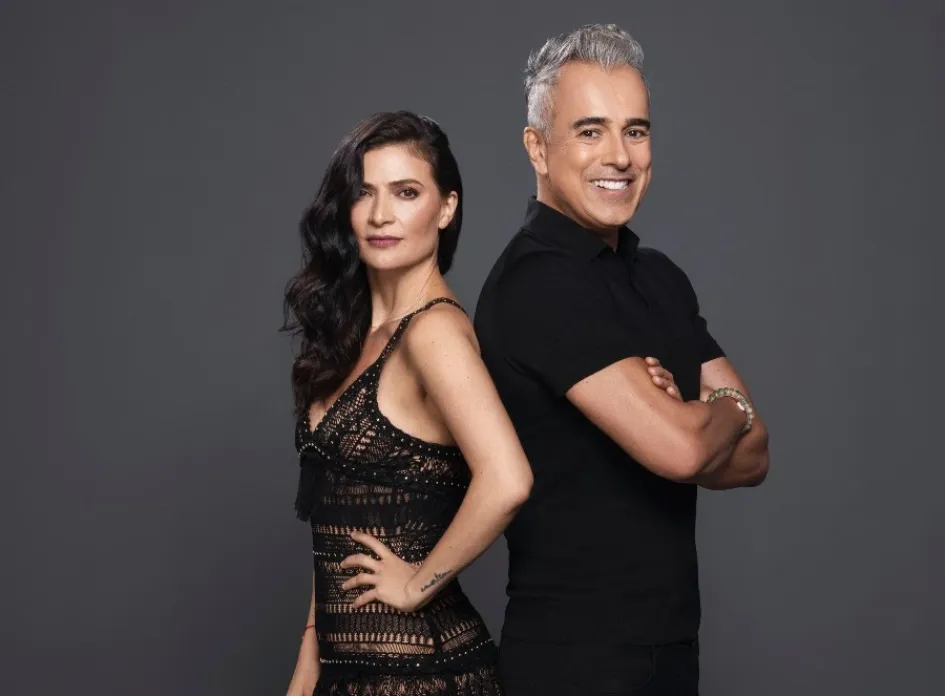 La actriz Ana María Orozco y el actor Jorge Enrique Abello que interpretarán los papeles principales de la serie "Betty la fea".