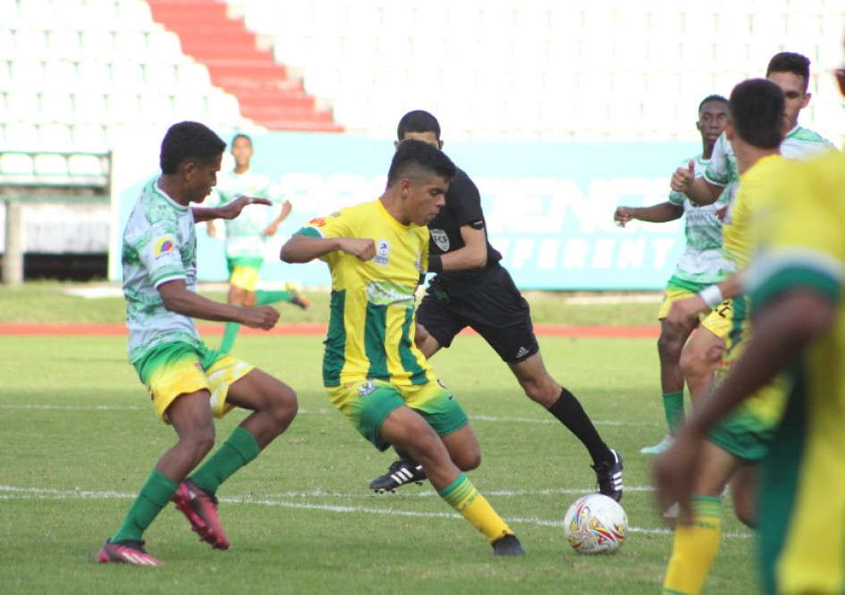 El seleccionado de Caldas, que el sábado le ganó a Santander, busca hoy el título ante Valle del Cauca.