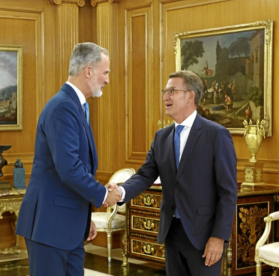 Foto | EFE | LA PATRIA  El líder del conservador Partido Popular (PP), Alberto Núñez Feijóo, comunicó al rey Felipe VI que está dispuesto a ser candidato a la investidura como presidente del Gobierno español.