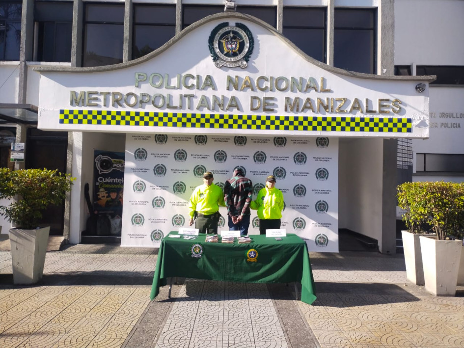 Dos delincuentes cometieron el fleteo.