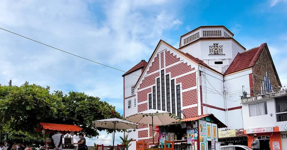 Parte del parque principal de Palestina (Caldas).