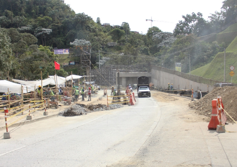 Esta es la obra que se adelanta en Los Cedros para construir un intercambiador vial.