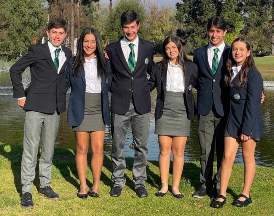 El equipo colombiano que compite en el Suramericano de Golf: Samuel González (primero de izq. a der.), María José Cardona (segunda) y Tomás Restrepo (tercero), los caldenses que integran el equipo.