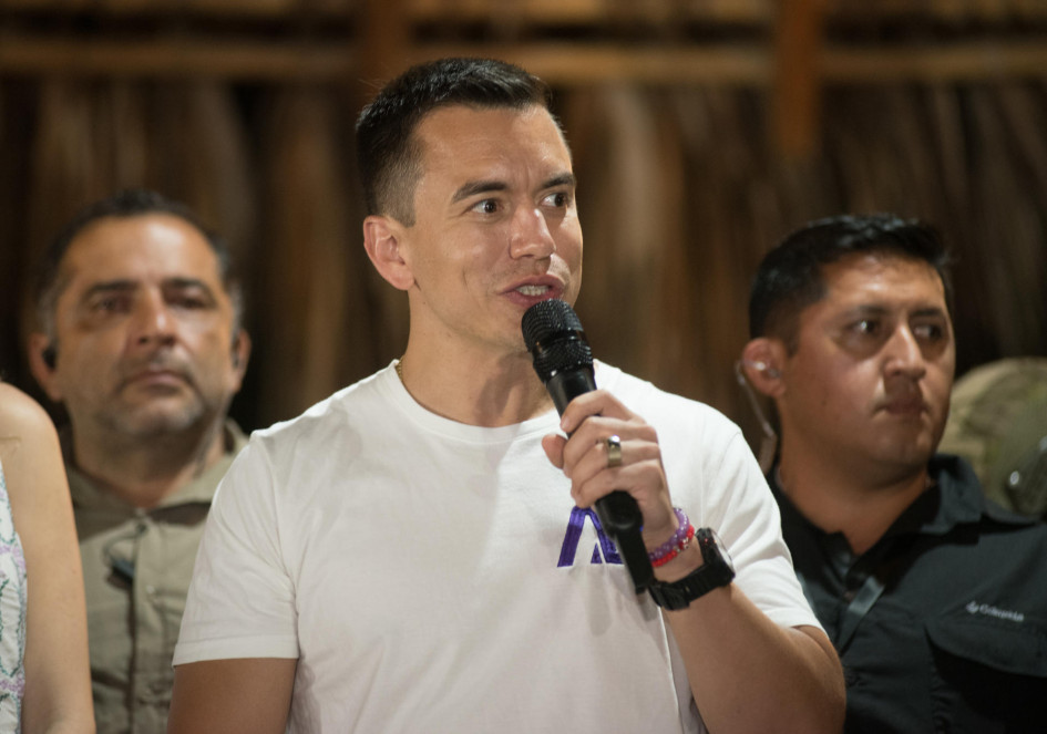 Daniel Noboa, presidente electo de Ecuador, votó en la mañana de este domingo en Olón. 