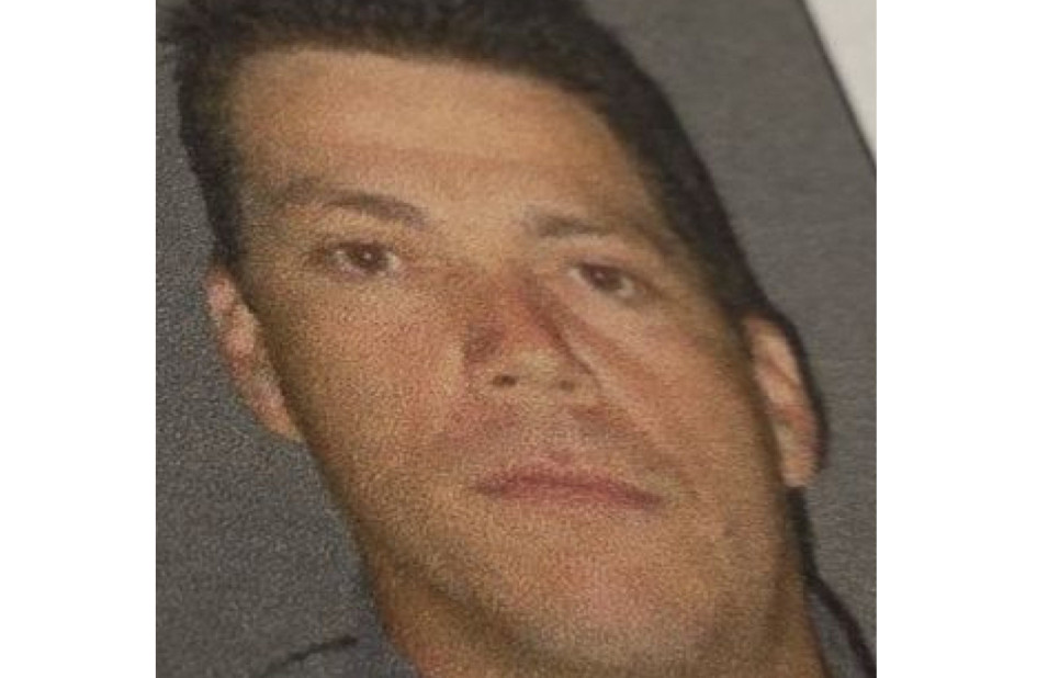 Carlos Guillermo Marín Gómez, de 54 años, natural de Belén de Umbría, residente en Anserma.