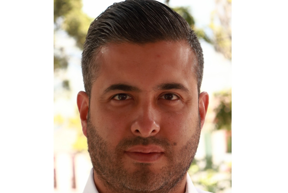 Manuel Fermín Giraldo Gutiérrez es abogado de la Universidad de Manizales.