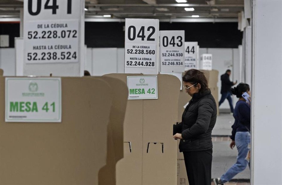 Puesto de votación en Bogotá. 
