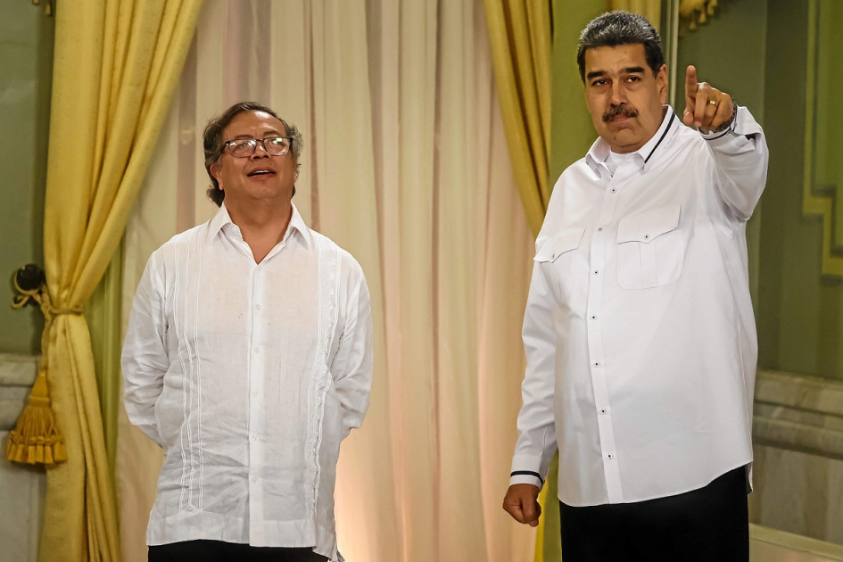 Foto | EFE | LA PATRIA La reunión entre Nicolás Maduro y Gustavo Petro se dio el sábado en Caracas (Venezuela).