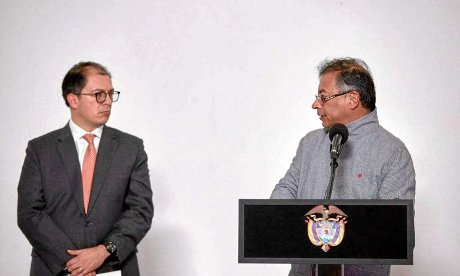 La polémica entre el fiscal, Francisco Barbosa, y el presidente, Gustavo Petro, cumple un año y tiende a agravarse.