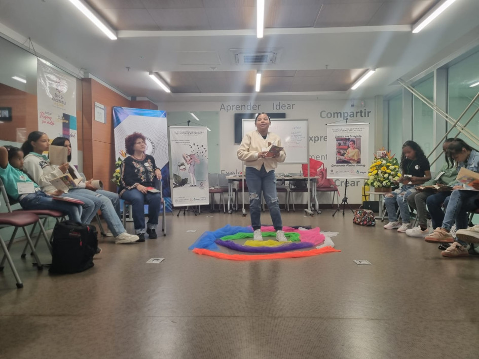 El colaboratorio literario con los semilleros infantiles de Supía y el asentamiento de Guamal de ese municipio.