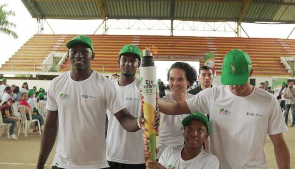 El fuego de los Juegos fue encendido la semana pasada por la ministra del Deporte, Astrid Bibiana Rodríguez, en Santander de Quilichao (Cauca).