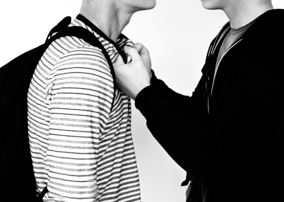 Ilustración sobre pelea de hermanos.