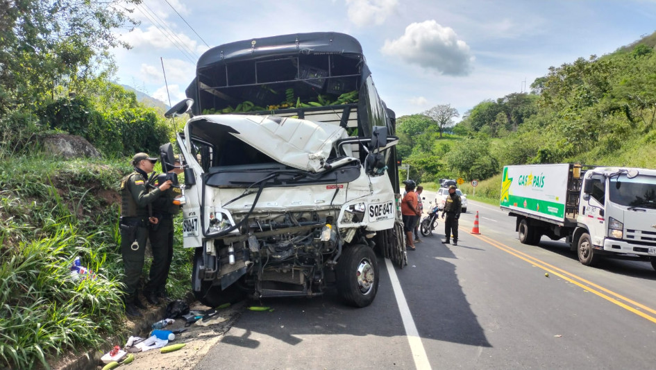 El carro que manejaba el fallecido. 88 muertos en accidente de tránsito en Caldas este año.