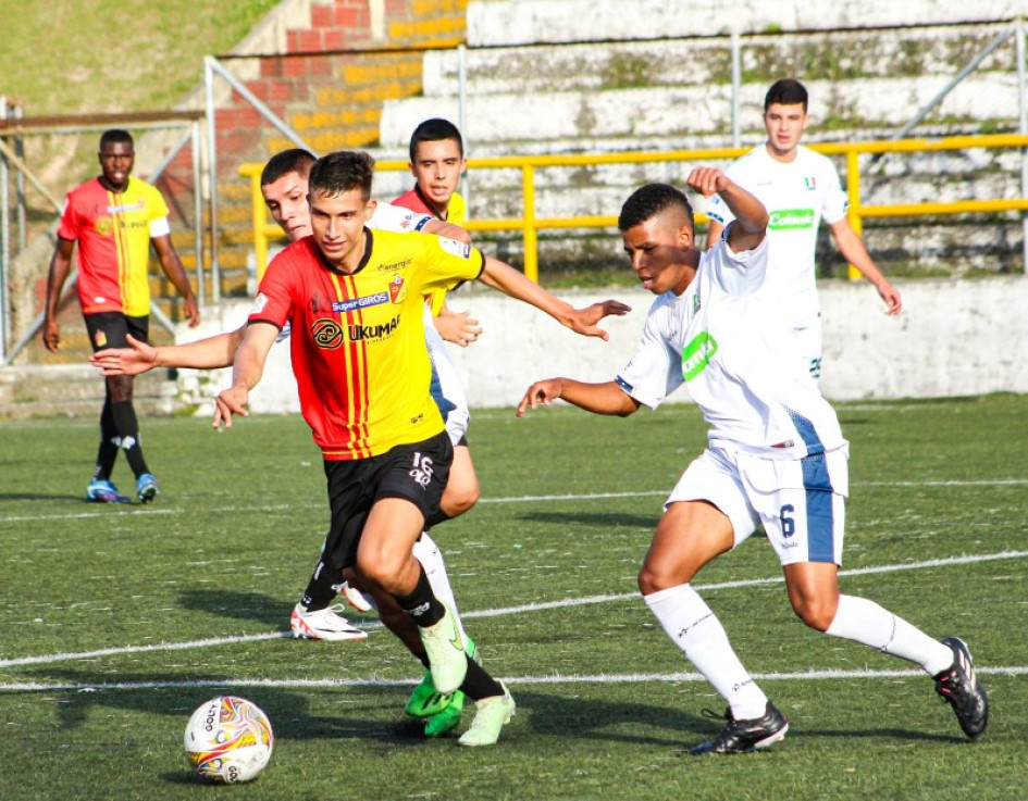 Deportivo Pereira y Once Caldas A se enfrentarán a las 3:00 p.m. del domingo por el título de la Copa LA PATRIA.