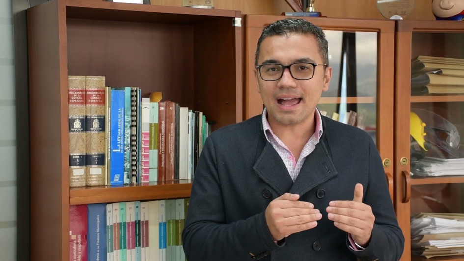 John Alexánder Alzate Quiceno es el jefe de la Secretaría de Hacienda en la Alcaldía de Manizales saliente y liderará la misma cartera en la Gobernación de Caldas a partir del 2024.