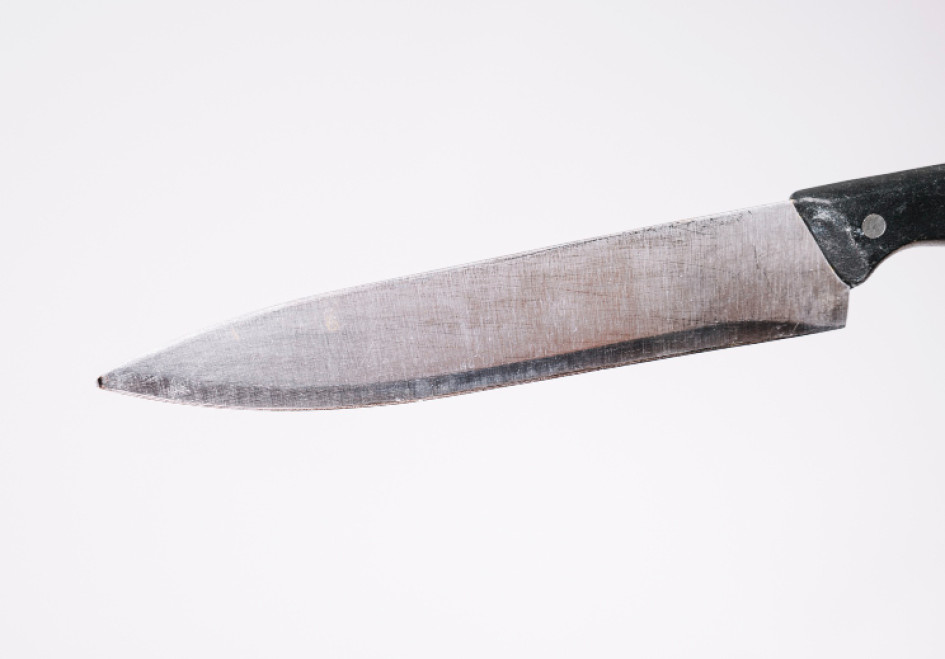 Cuchillo de acero espeluznante