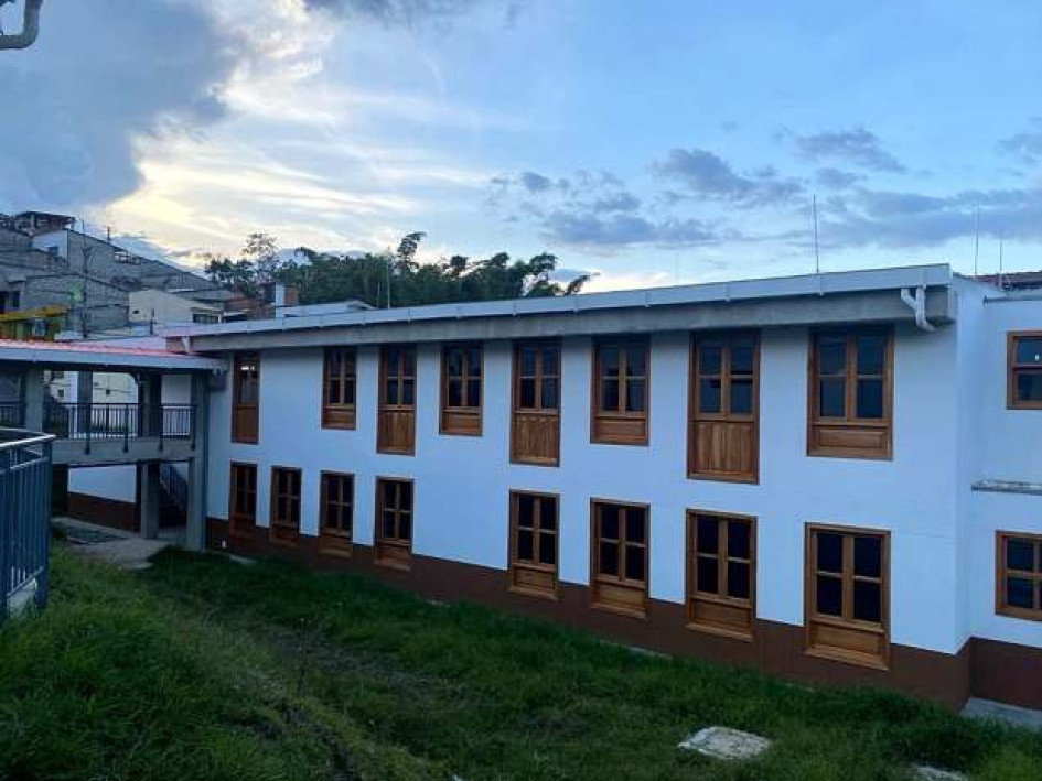 La Normal de Salamina, que se alista para estrenar esta sede, recibirá hoy en Bogotá un reconocimiento del Ministerio de Educación durante la Noche de la Excelencia.