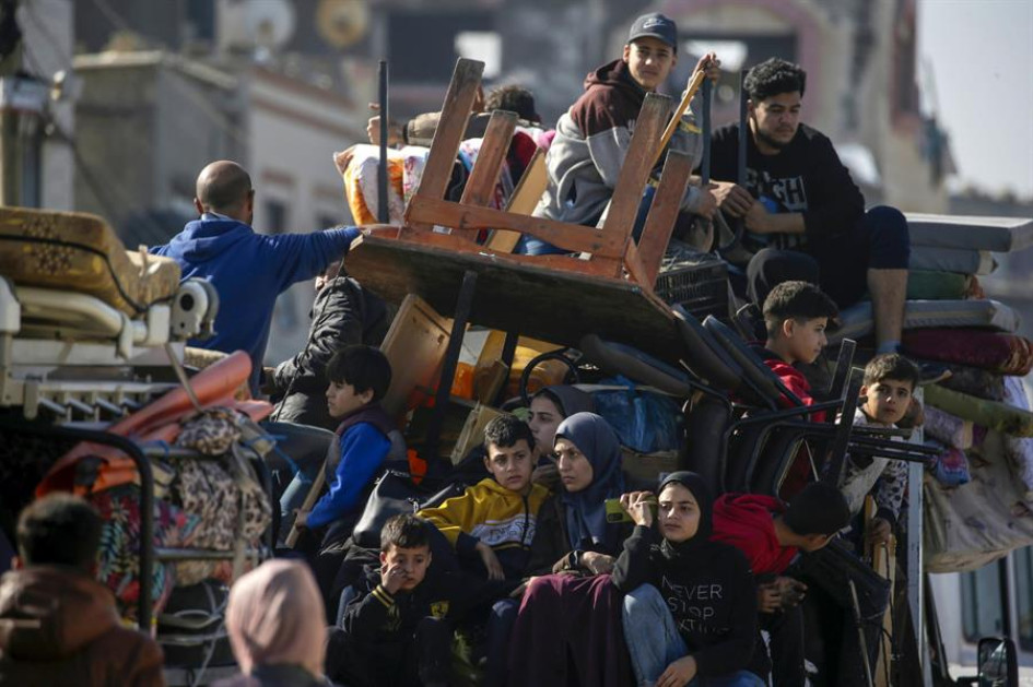 Los desplazados en Gaza superan los dos millones según las autoridades de la Franja