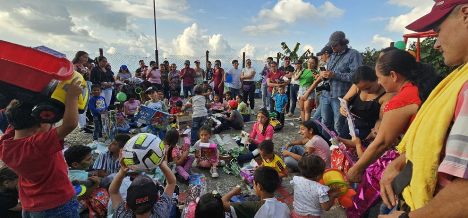 La actividad con los niños de Pensilvania el 3 de diciembre, en la primera vuelta.