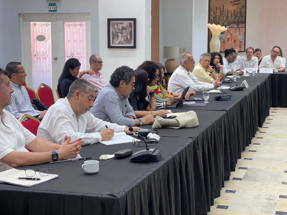 Mindefensa, Iván Velásquez, se suma a las negociaciones de paz con el Eln en Cuba