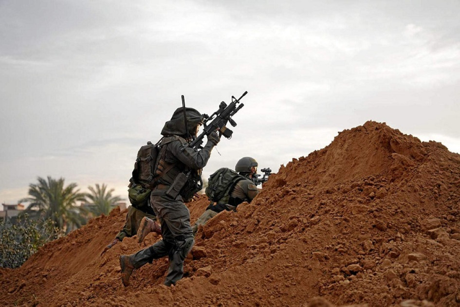 Foto | EFE | LA PATRIA Miembros de las tropas israelíes en un operativo en la Franja de Gaza.