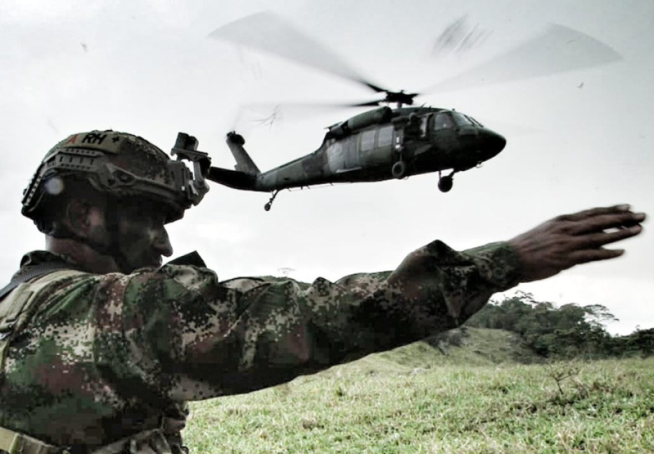 Imagen de ilustración. Tropas en tierra del Ejército adelantan labores de búsqueda y rescate de la tripulación y pasajeros.
