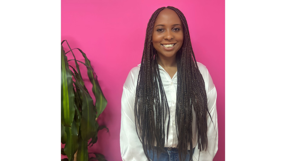 Las tasas de desempleo en población étnica publicadas por el DANE registran un aumento para las comunidades negras e indígenas. En el 2021 se registra que pasó del 8,6% y 14,8%, frente al 2019, cuando registraba un 5% y 9,8% respectivamente. 