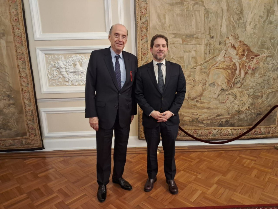 El canciller Álvaro Leyva participó el lunes en la reunión que tuvo lugar en la Casa de Nariño con el consejero Principal Adjunto de Seguridad Nacional, Jon Finer.