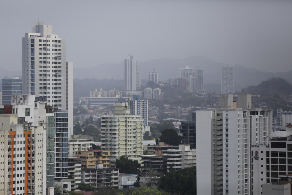 Vista general este lunes de un sector de la Ciudad de Panamá (Panamá).