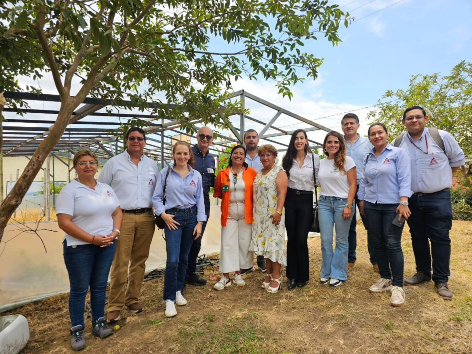 En este sitio del colegio El Naranjal de Chinchiná quedarán los dos salones que donará la compañía Sucafina Instant.