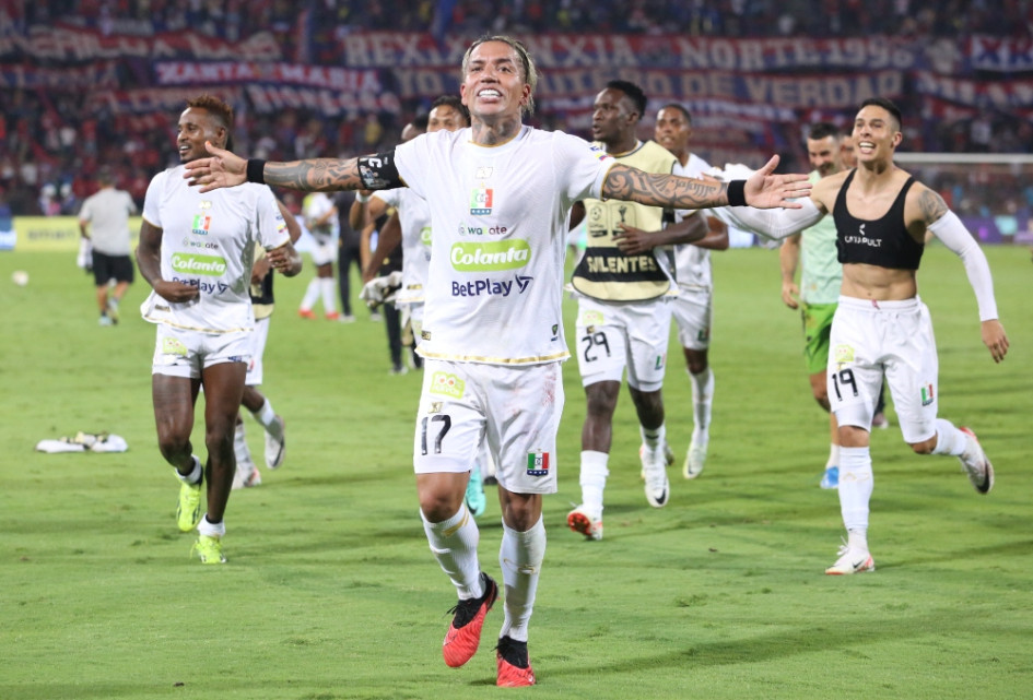 Dayro Moreno en la celebración de su gol 225 en la Liga colombiana.