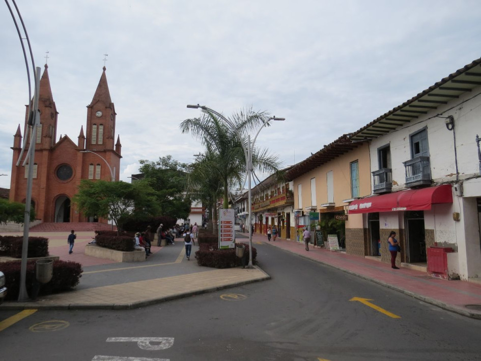 Plaza de Robledo de Anserma (Caldas).