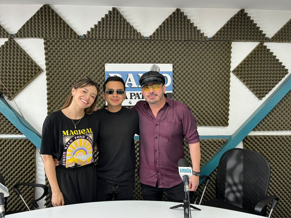 Los artistas Manuela Ríos, Bernando Revero y Allex Henao.